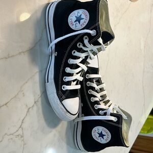 Converse high top